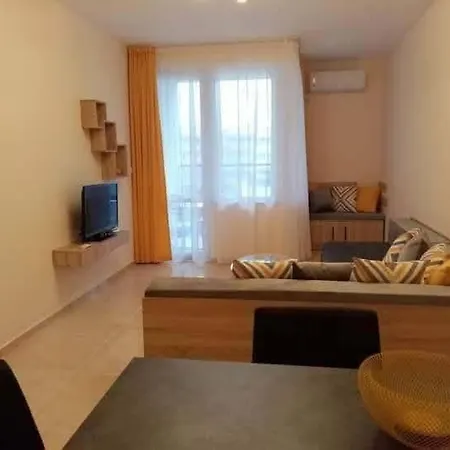 Zhelezovi Apartment