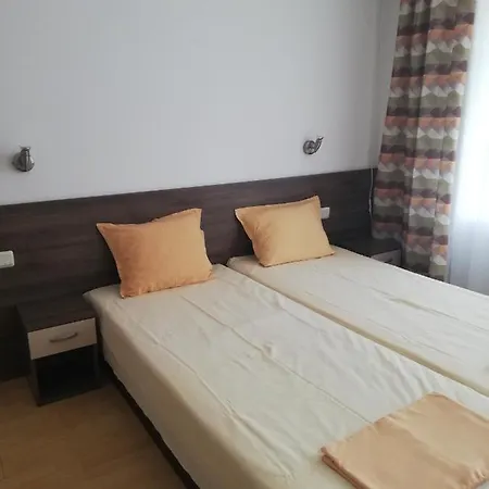 아파트 Apartamenti Zhelezovi *