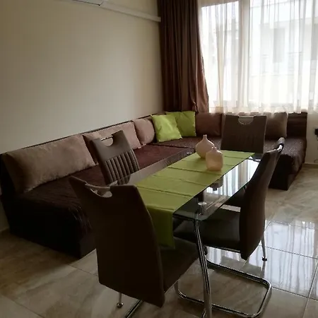 Apartamenti Zhelezovi *